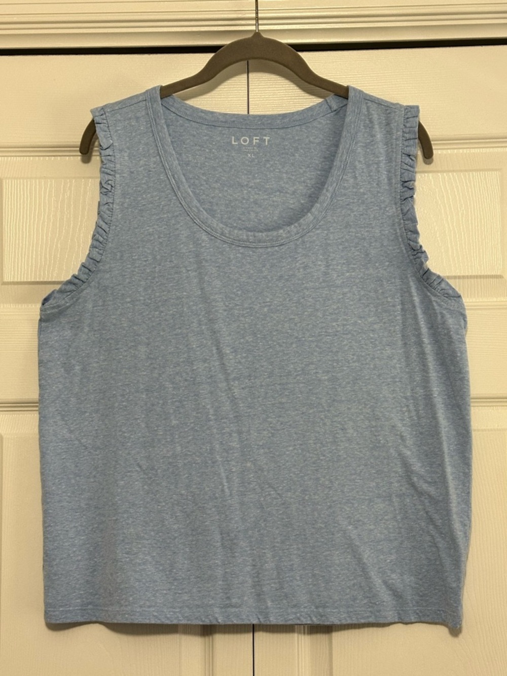 Ann Taylor LOFT‎ Ruffle Sleeve Tank Top in Ocean Tropics Blue Size XL GUC